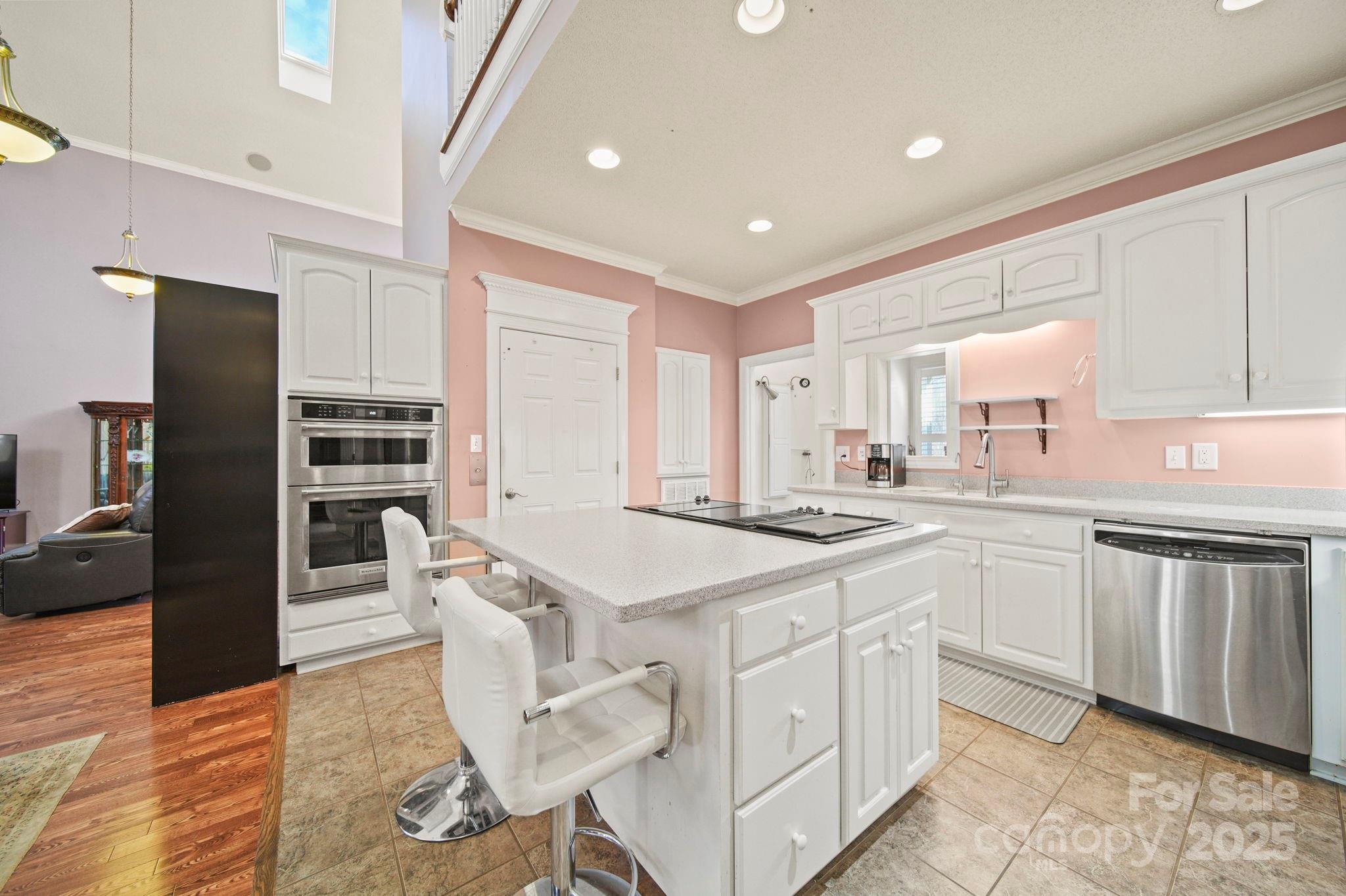 College Place - Residential