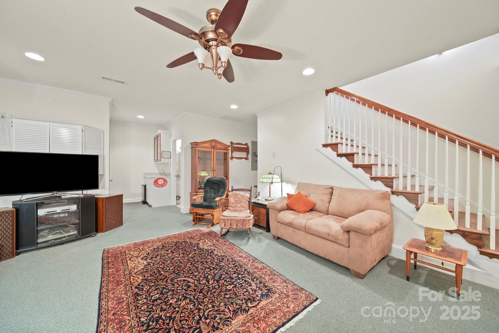 College Place - Residential