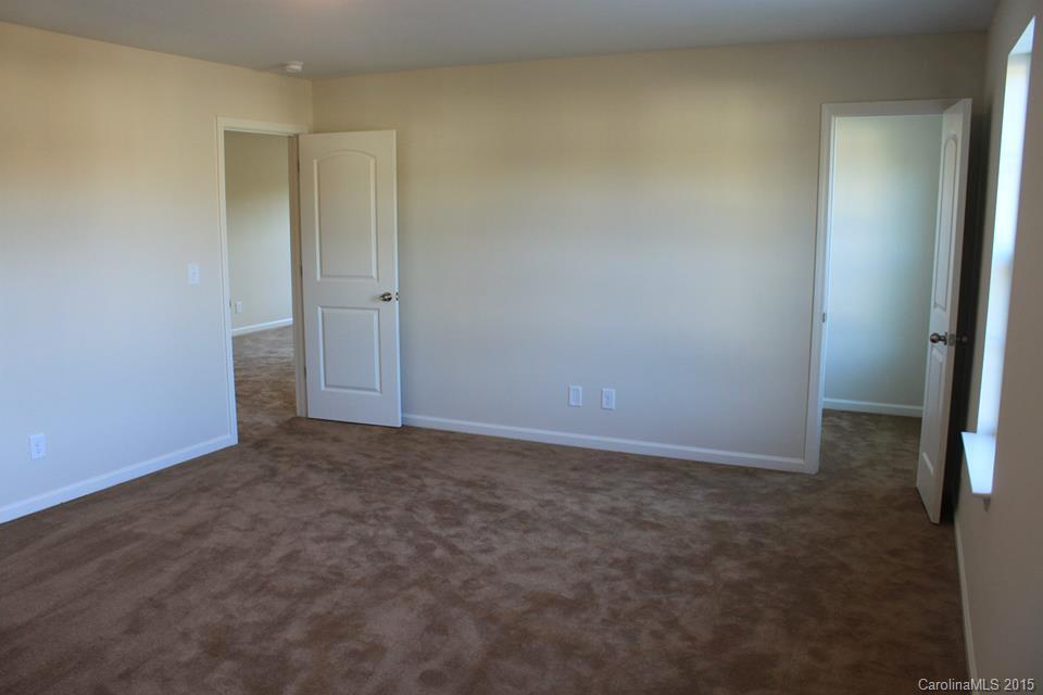 Oakview Commons - Residential