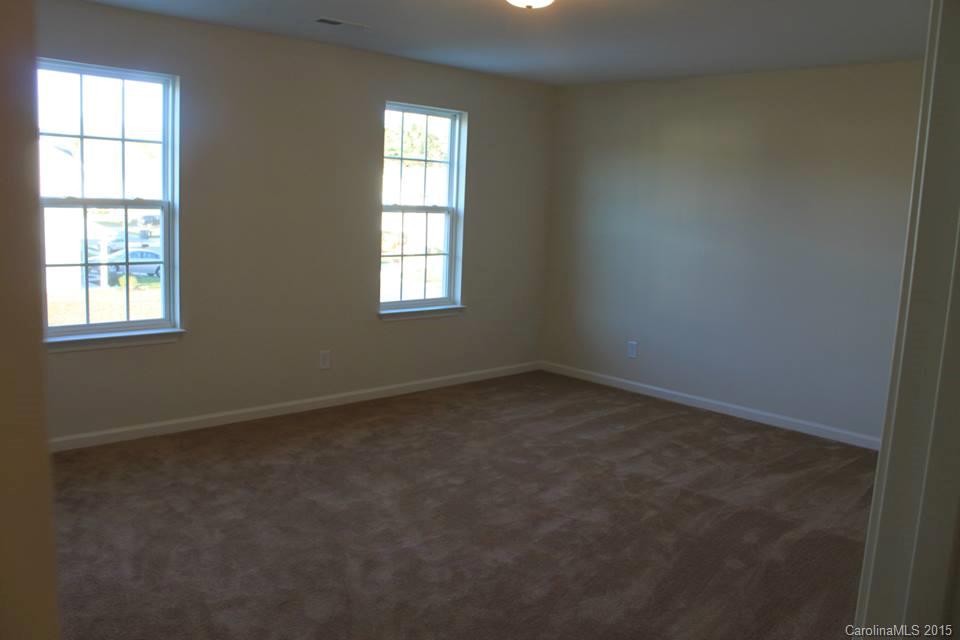 Oakview Commons - Residential