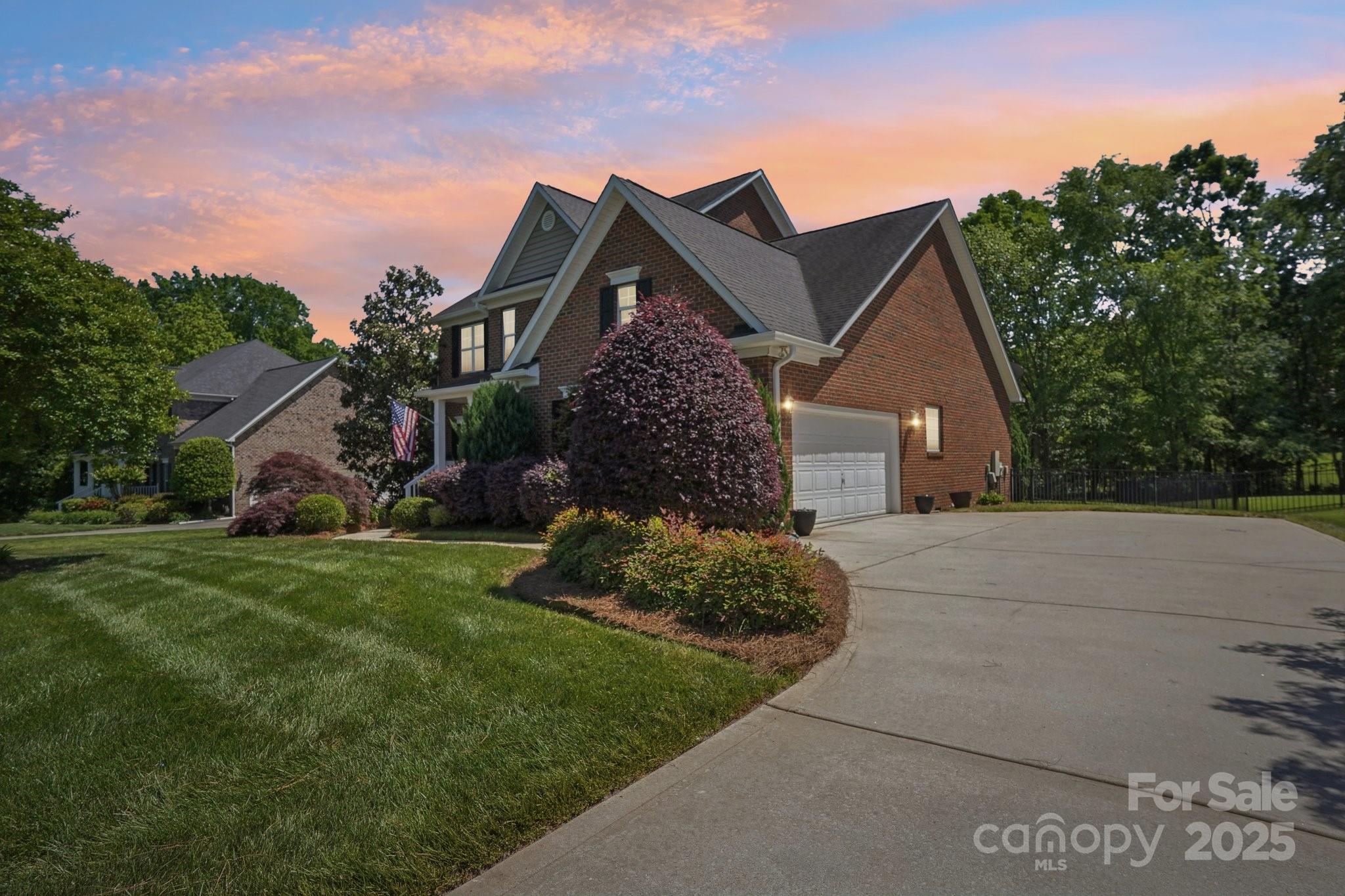 10716 Persimmon Creek Drive