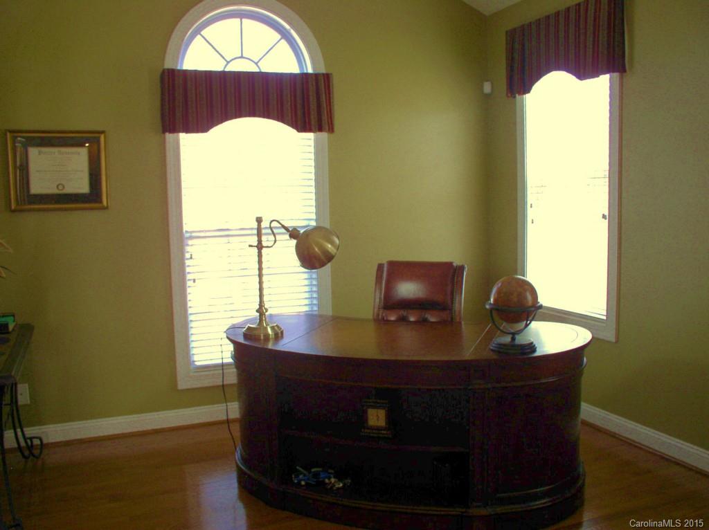 Hunter Oaks - Residential