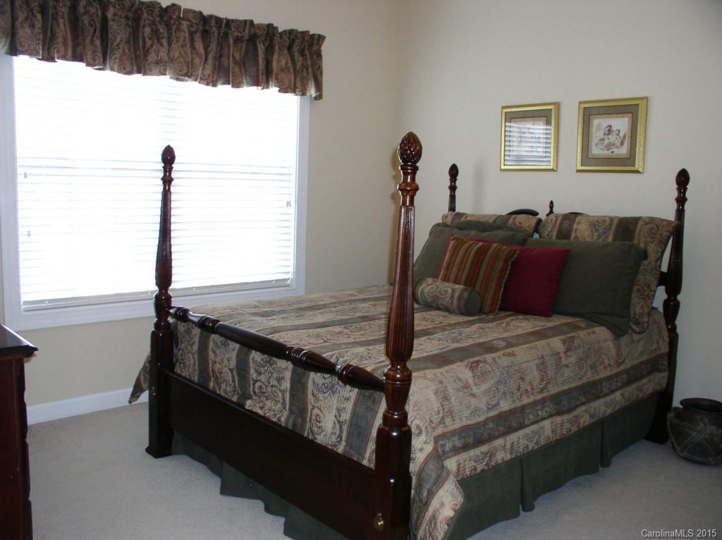 Hunter Oaks - Residential