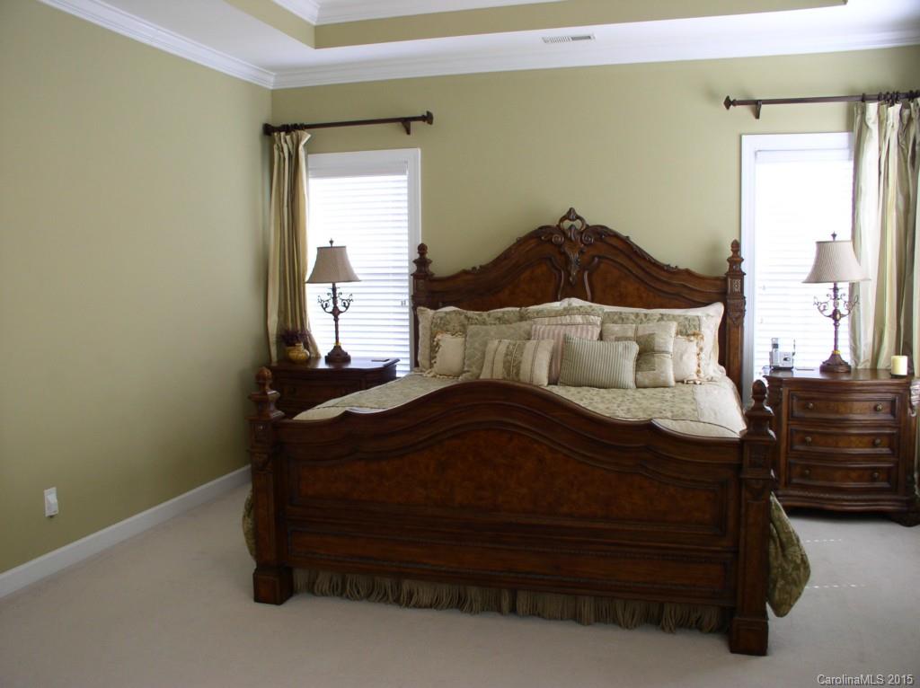 Hunter Oaks - Residential
