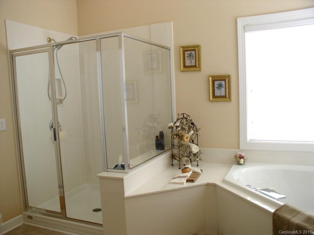Hunter Oaks - Residential