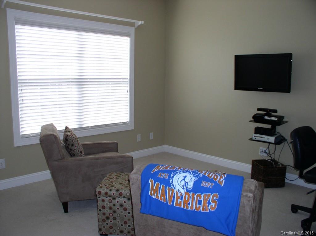 Hunter Oaks - Residential