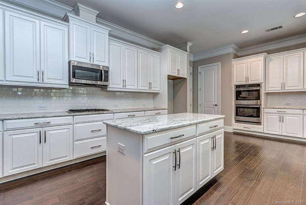 The Coves On River Oaks - Residential