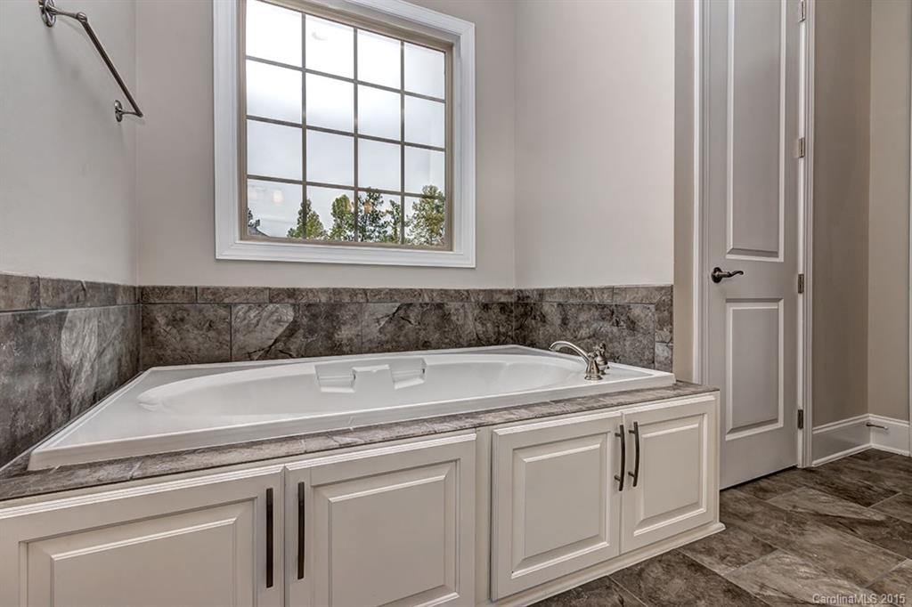 The Coves On River Oaks - Residential