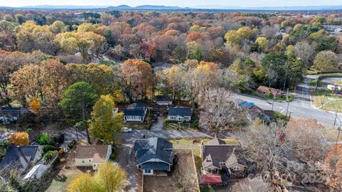 A home in Hickory