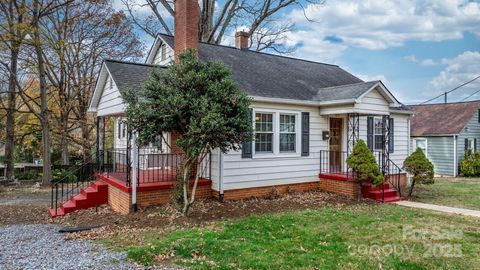 A home in Hickory