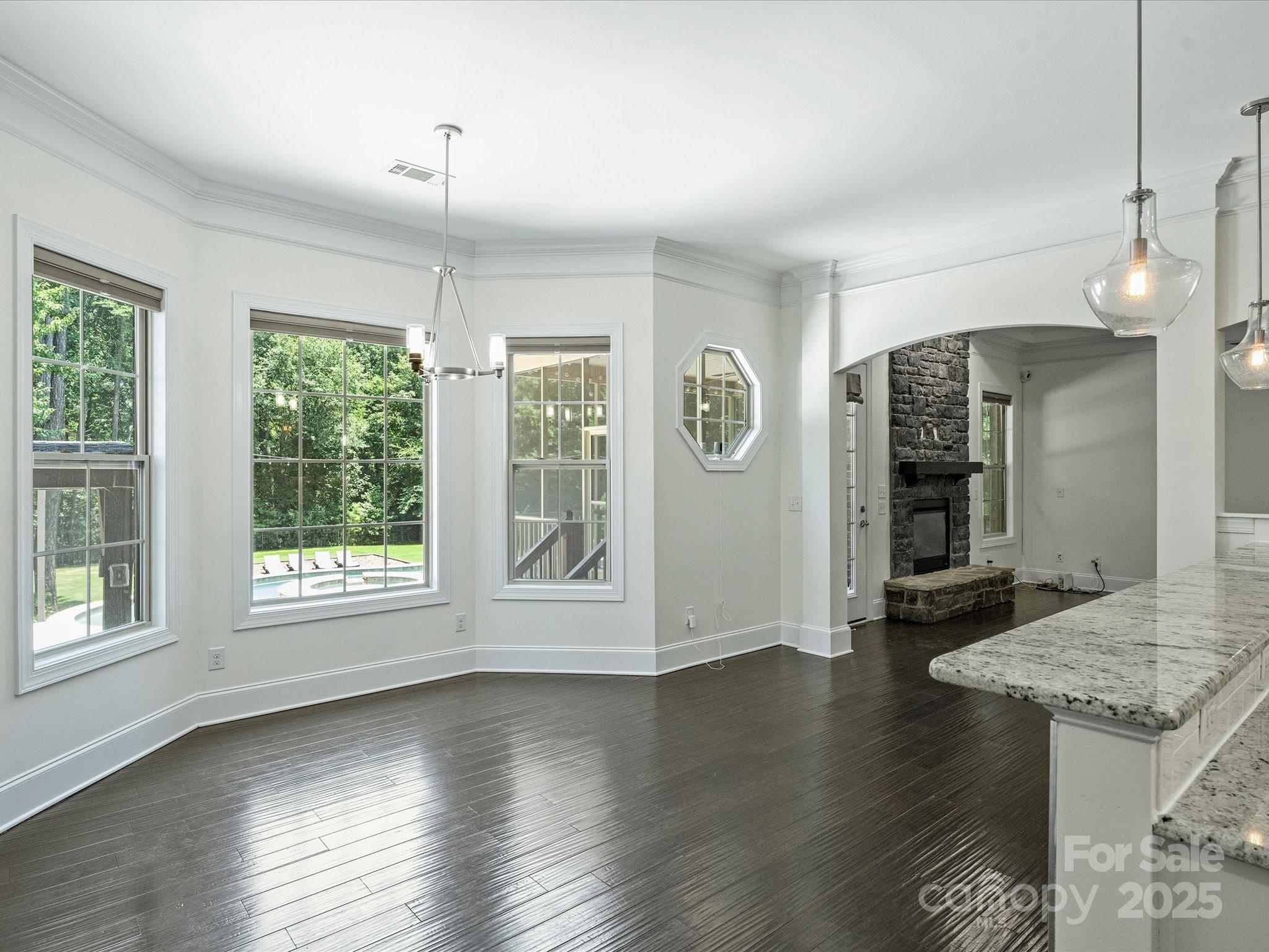 The Coves on River Oaks - Residential