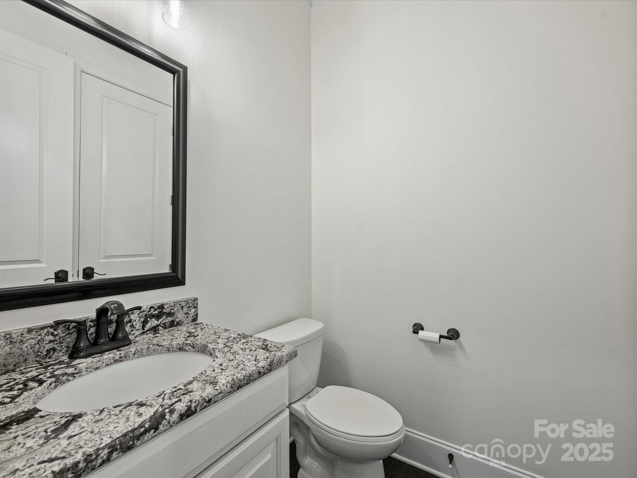 The Coves on River Oaks - Residential