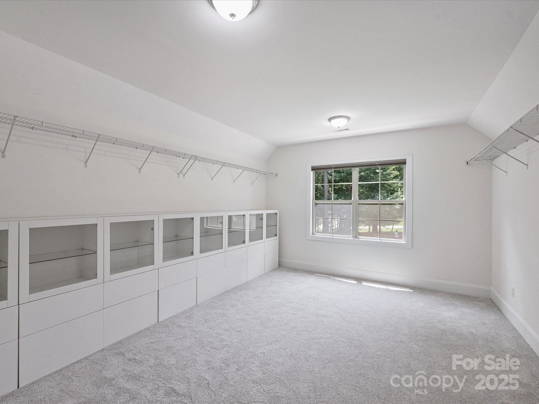 The Coves on River Oaks - Residential