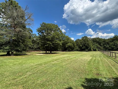 Photo of 00 Maggie Robinson Road, Waxhaw, NC 28173 (MLS # 4295279)