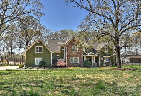 10209 New Town Road Marvin NC 28173