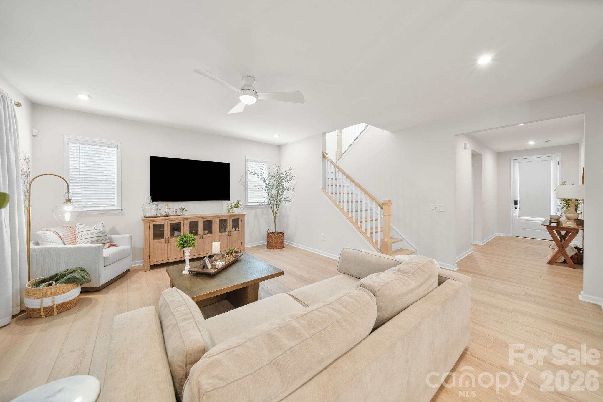 8114 Franklin Trail Street