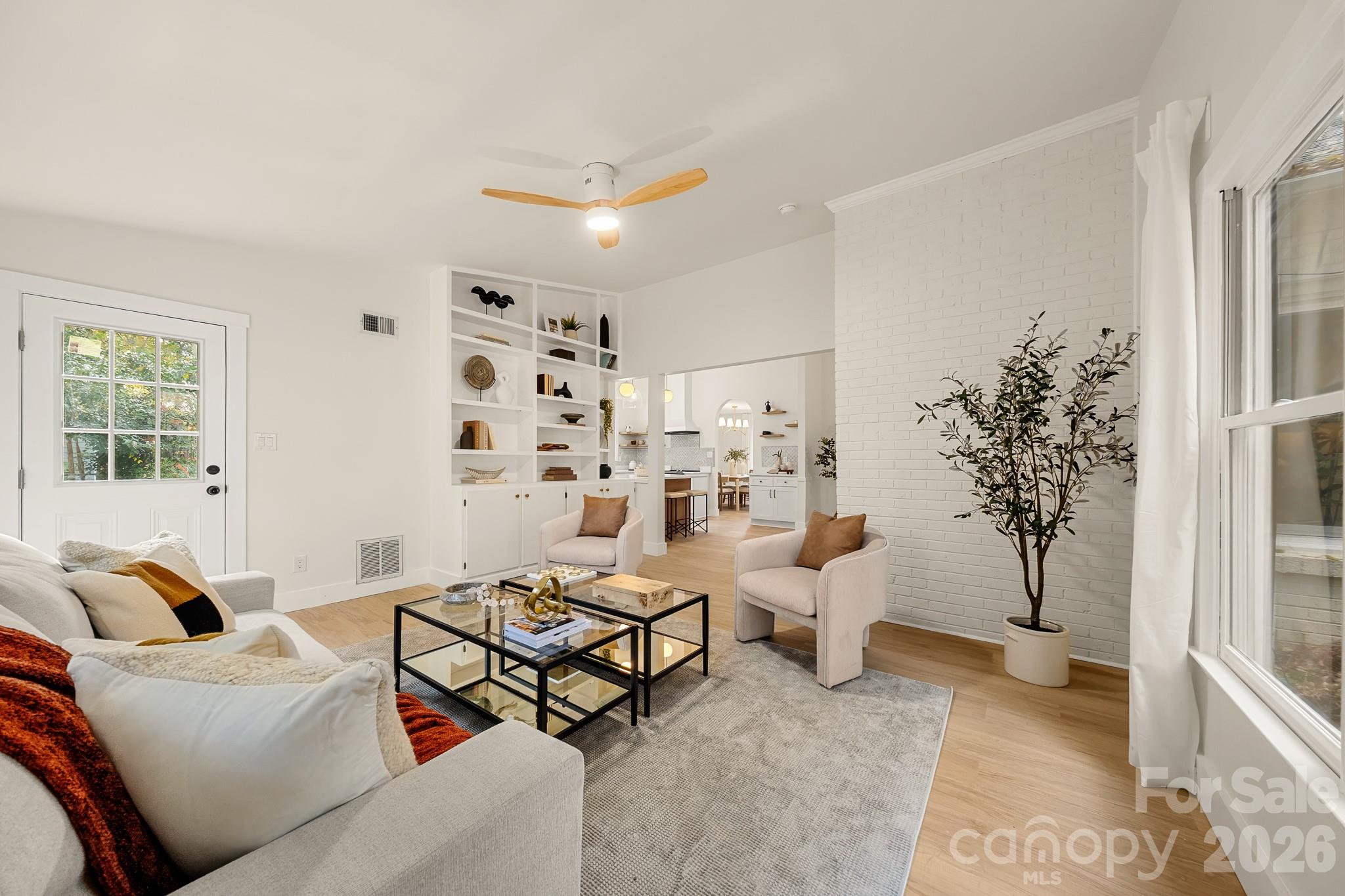 Mcclintock Woods - Residential