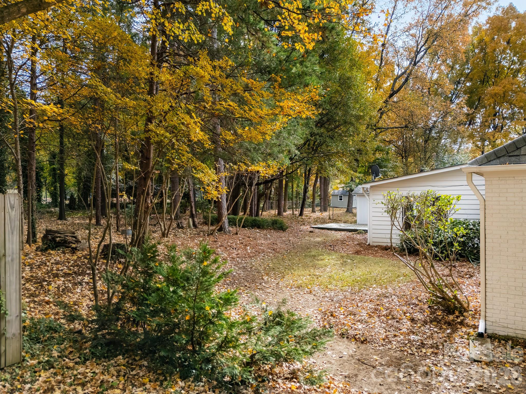 Mcclintock Woods - Residential