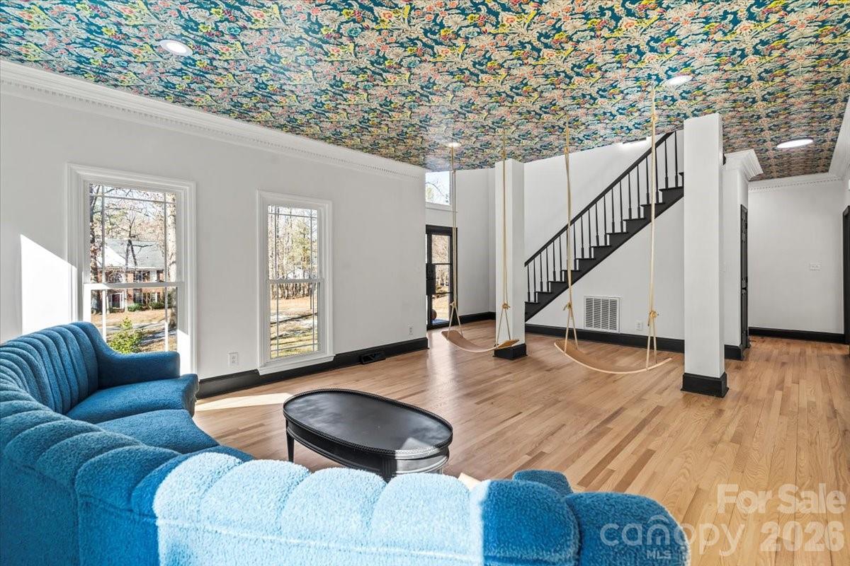 11917 Shady Oak Court