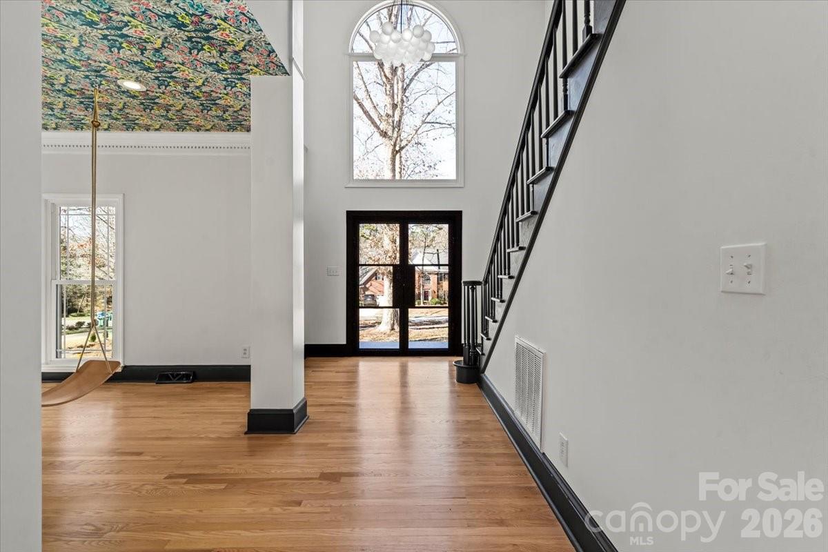 11917 Shady Oak Court