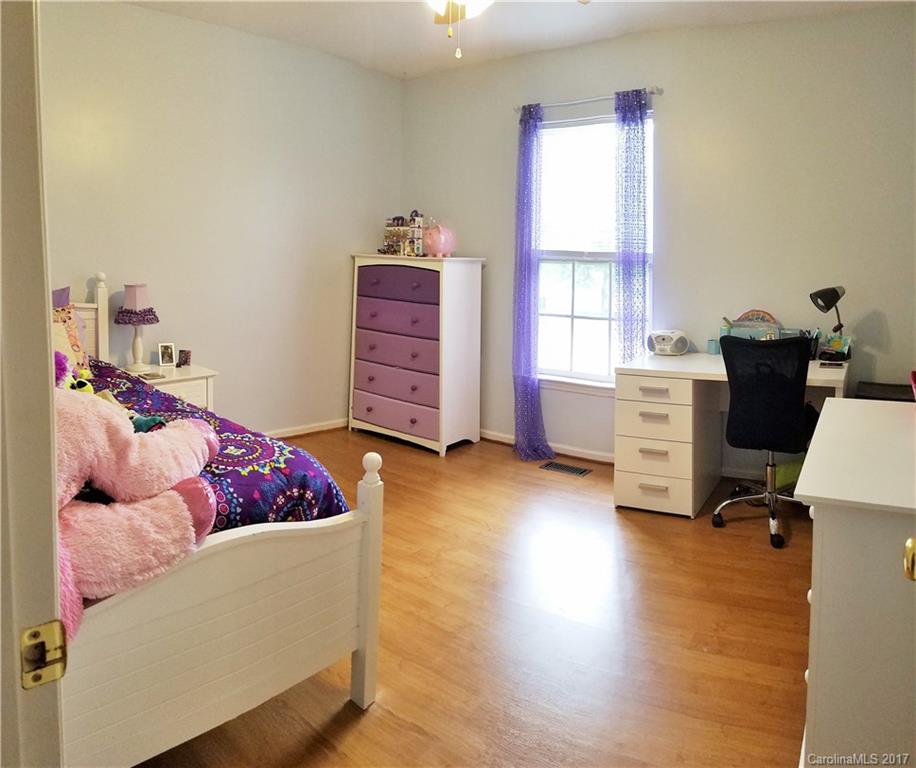 Lakehaven Estates - Residential