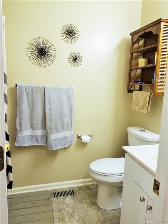 Lakehaven Estates - Residential