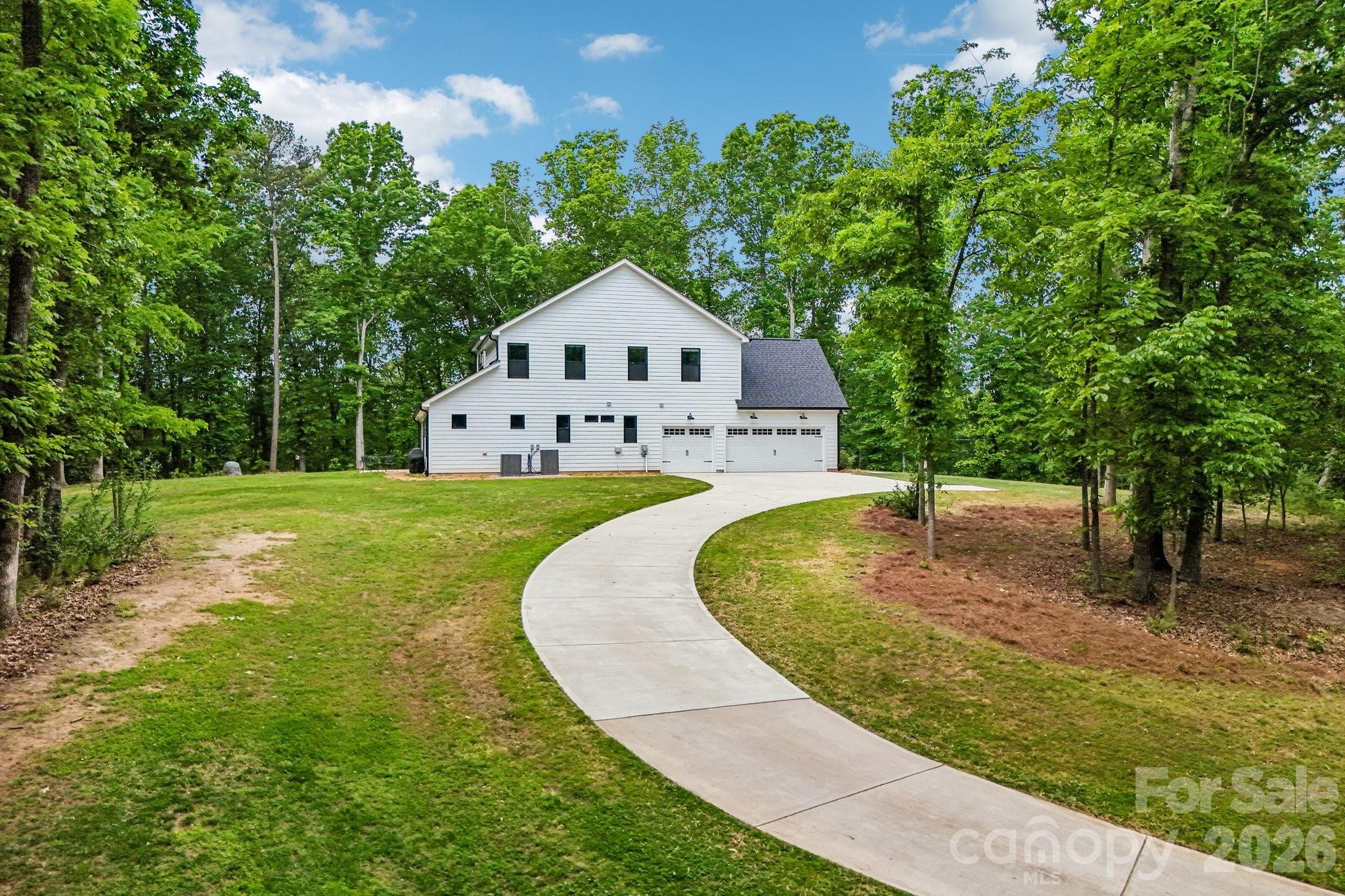 8049 Catawba Cove