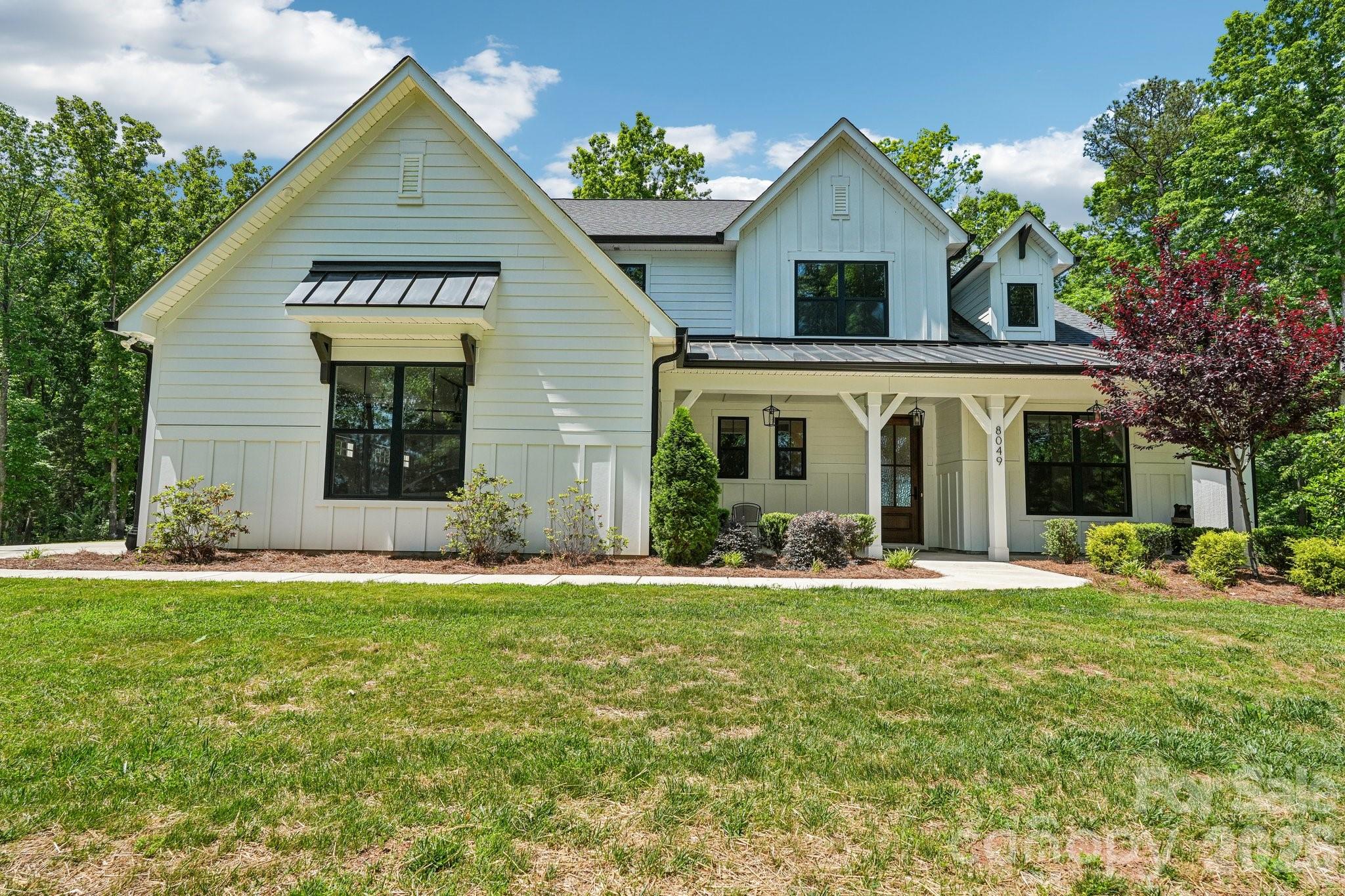 8049 Catawba Cove