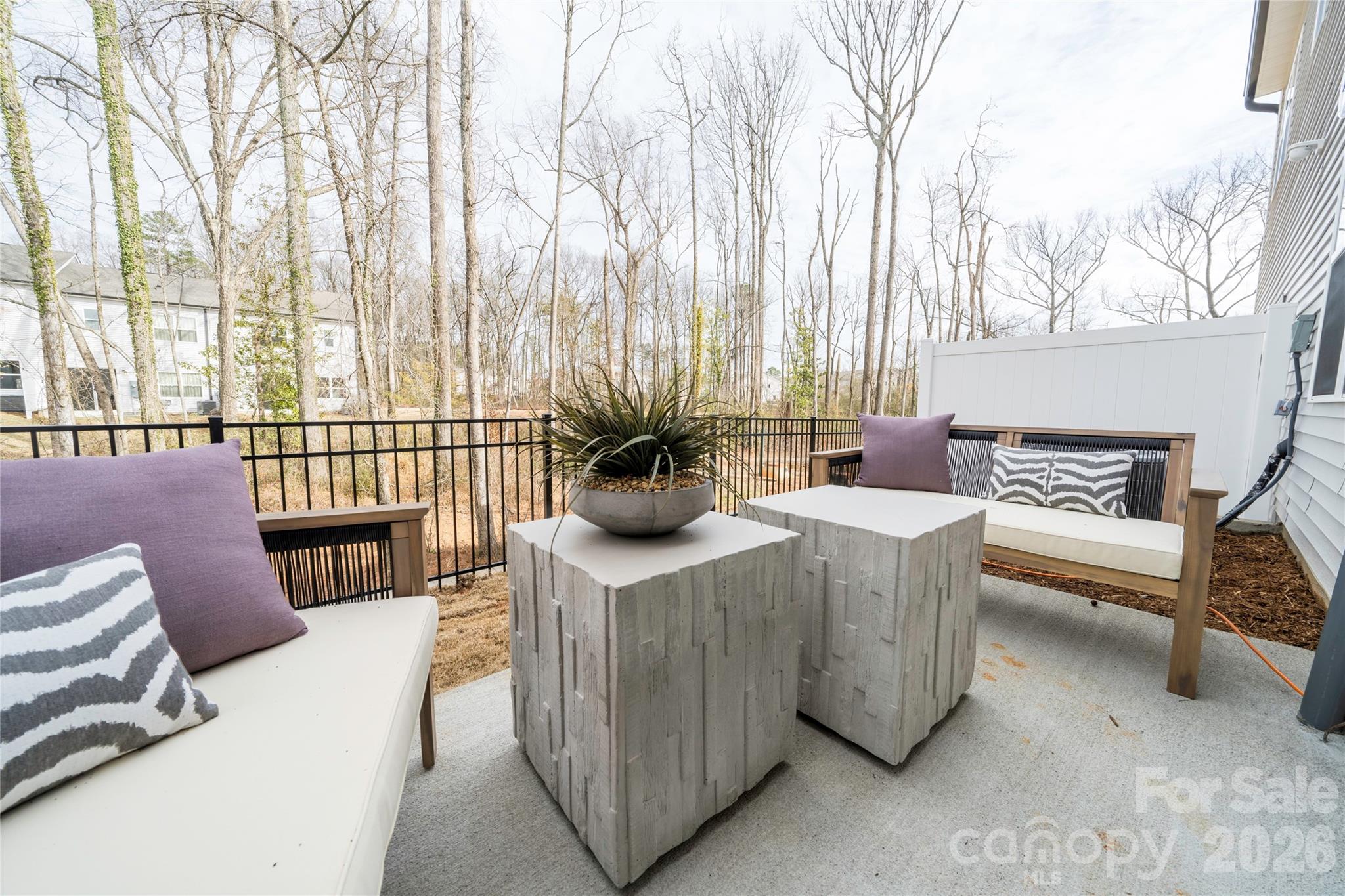 Fifteen 15 Cannon - Residential