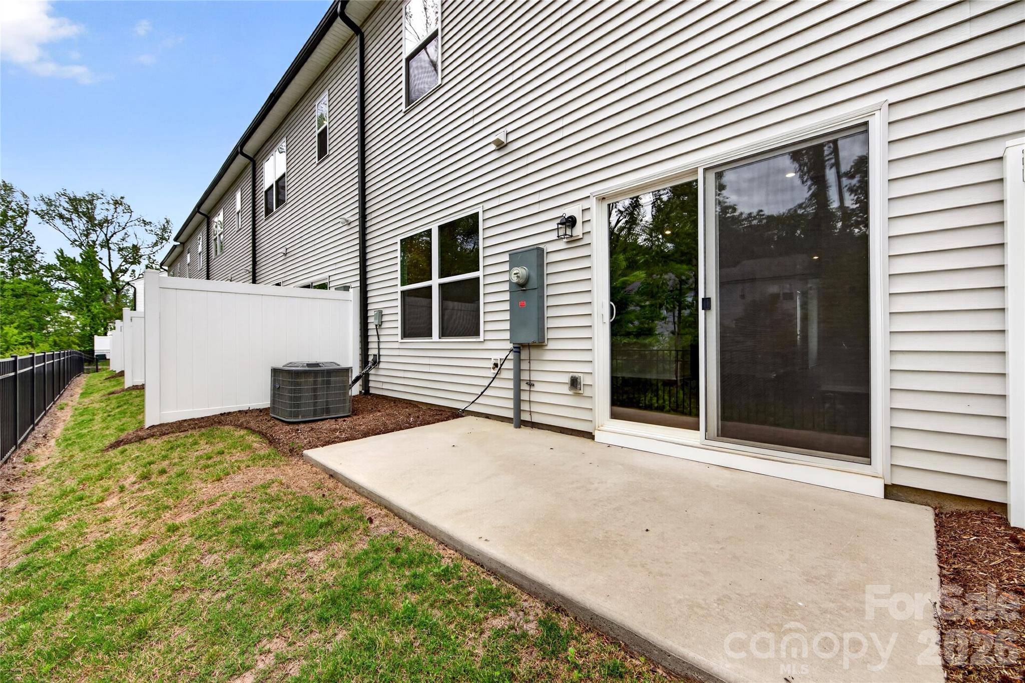 Fifteen 15 Cannon - Residential