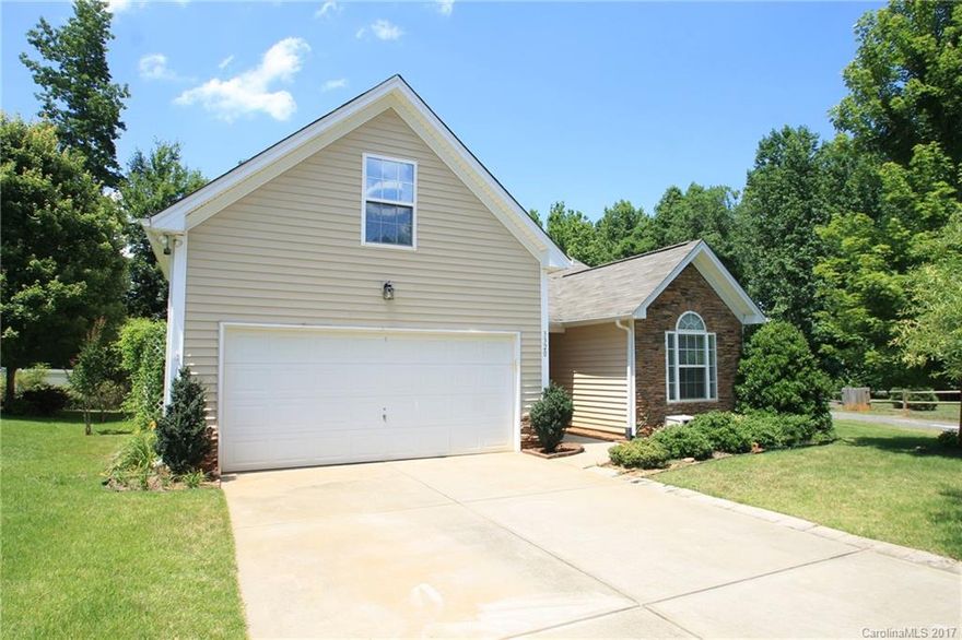 3 BD, 2 BA + Bonus home nestled in a cul-de-sac in popular, amenity rich- Legacy Park. Finished room over the garage includes walk in closet adding optimal flex & storage space. An arched entryway to the great room adds charm. The master suite features a ceiling fan & attached bath w/ garden tub, separate shower, double vanities, & water closet. The screened porch & fenced rear yard w/ garden & landscaping provide the perfect outdoor oasis. Freestanding Workshop in rear. added. Don't miss out!