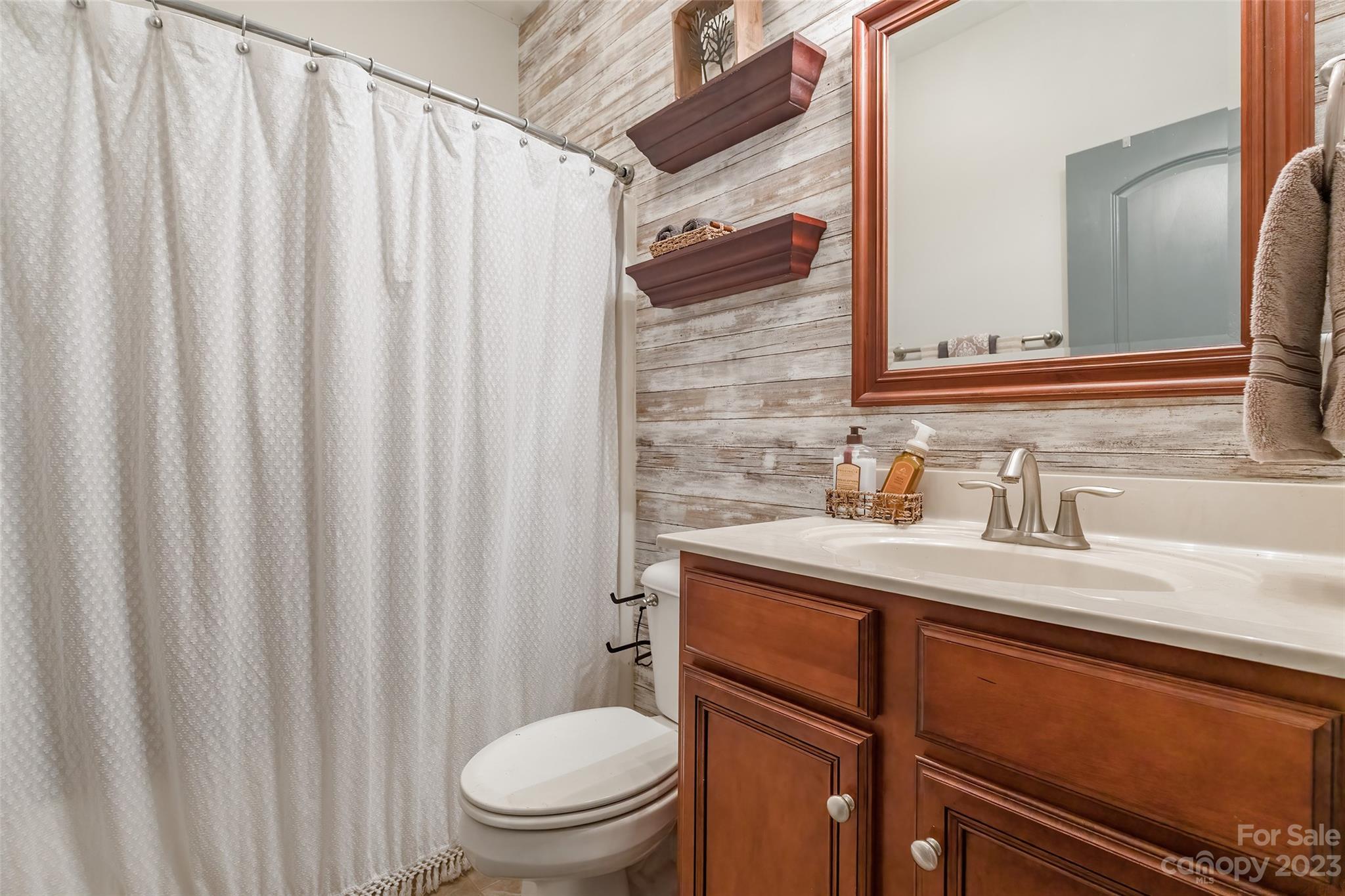 Regal Pines - Residential