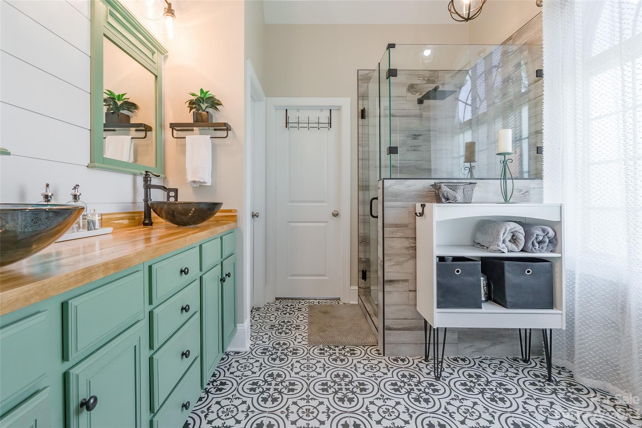 Regal Pines - Residential