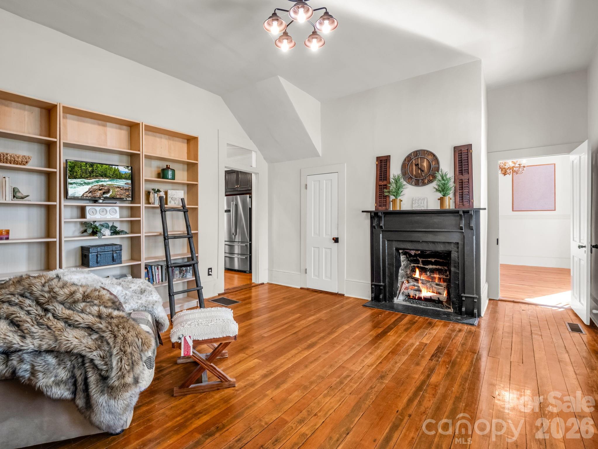 Arlington Ext Druid - Residential