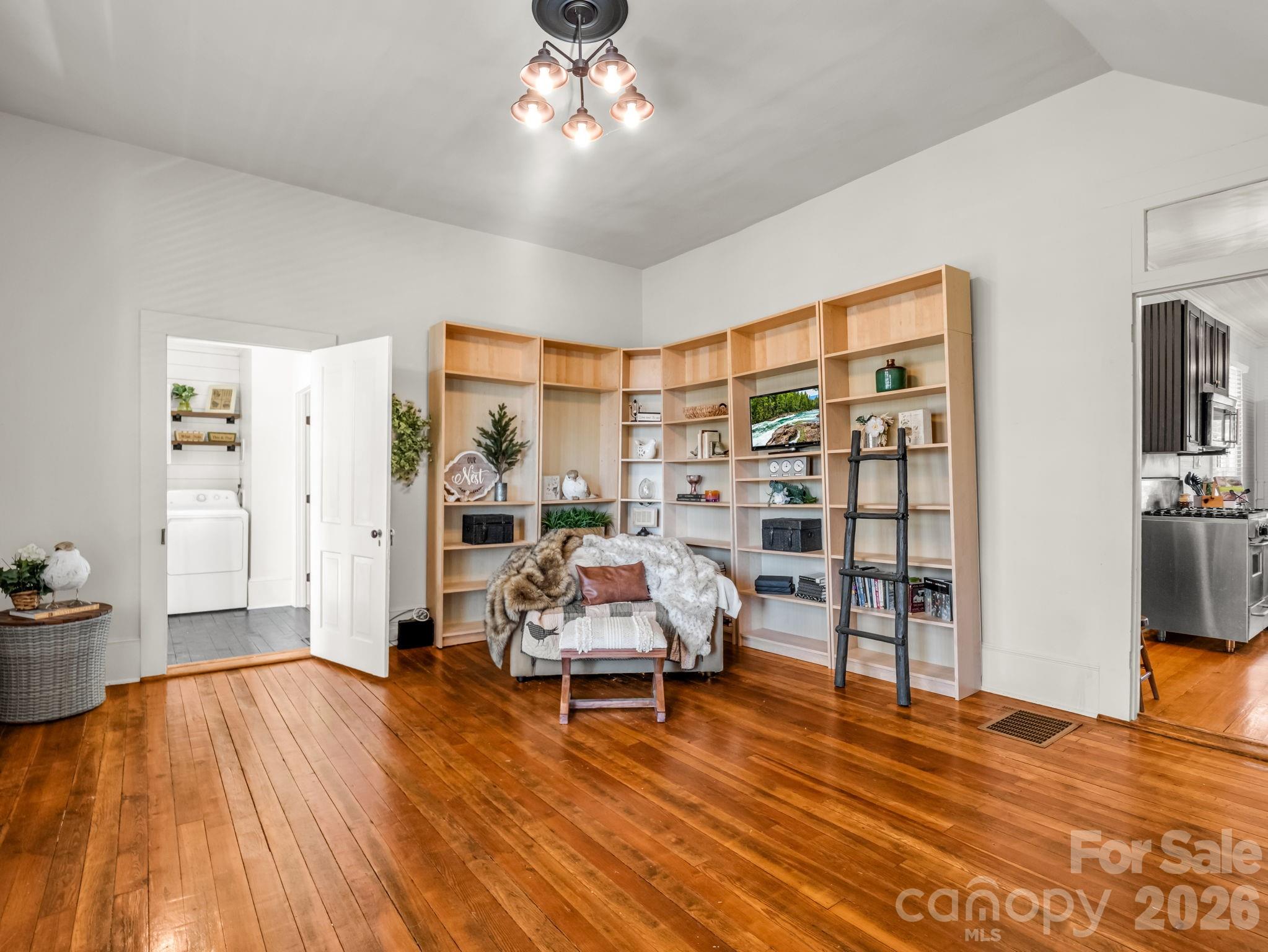 Arlington Ext Druid - Residential