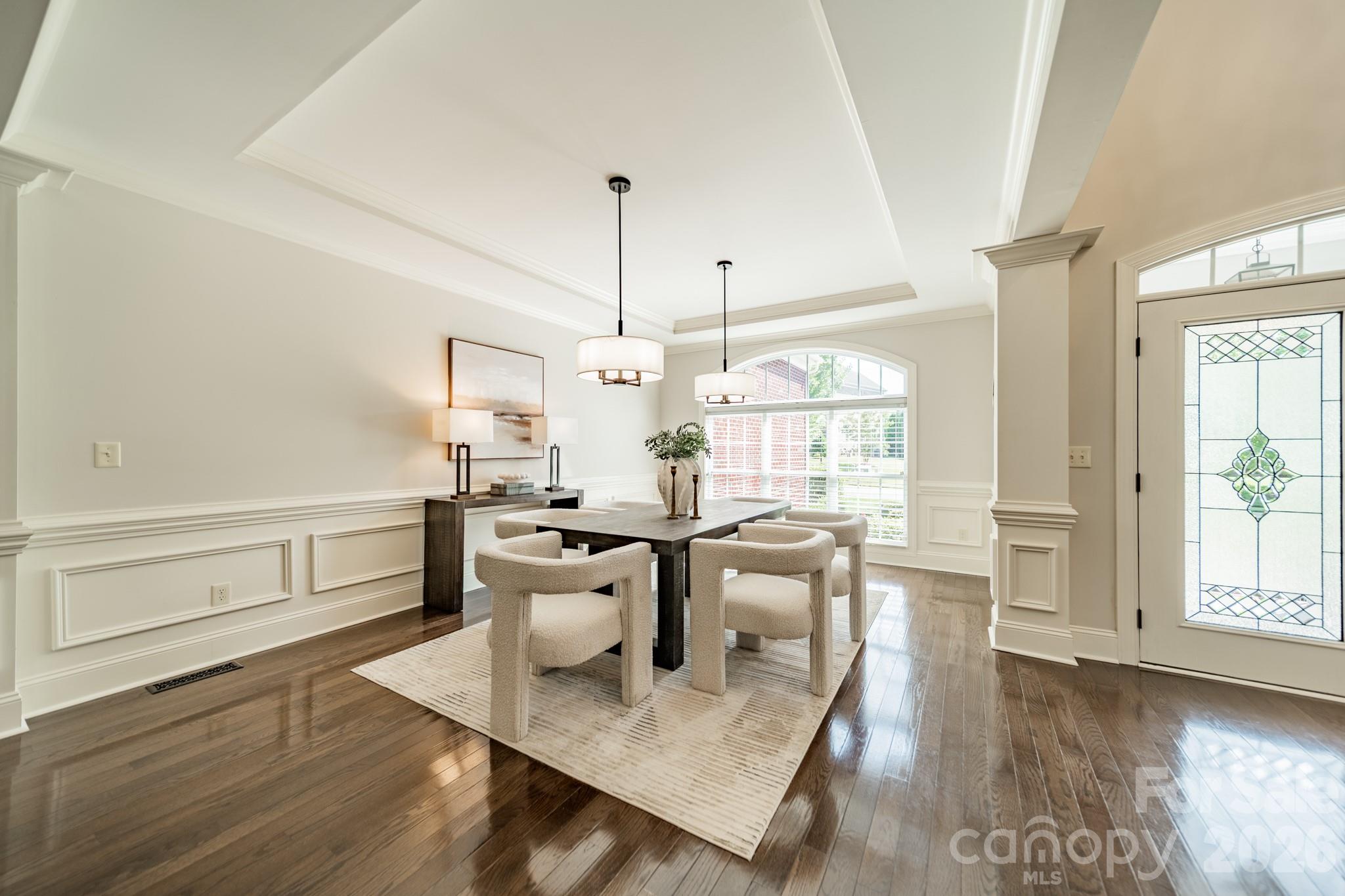 415 Five Leaf Lane