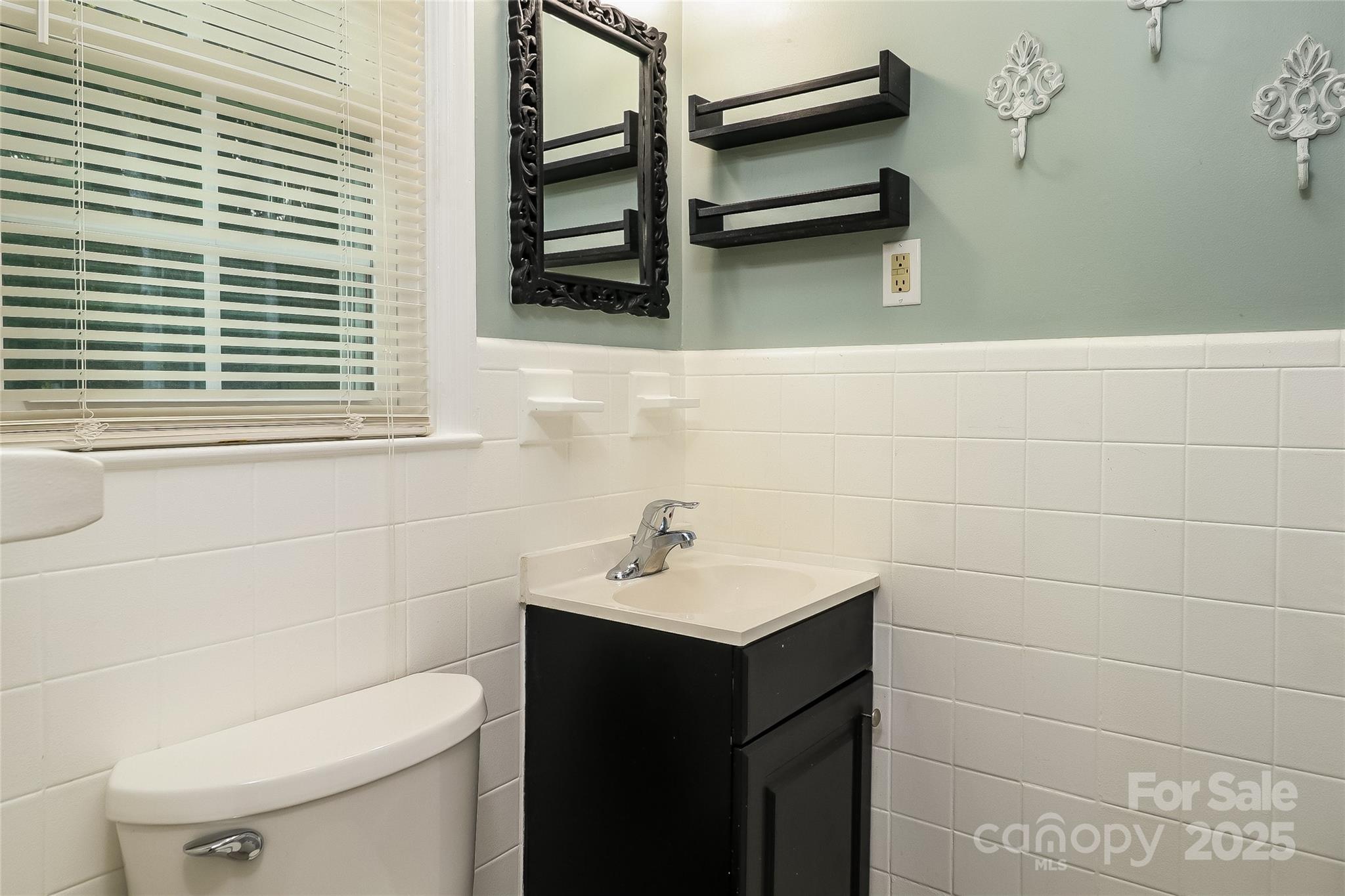 Lake View - Residential