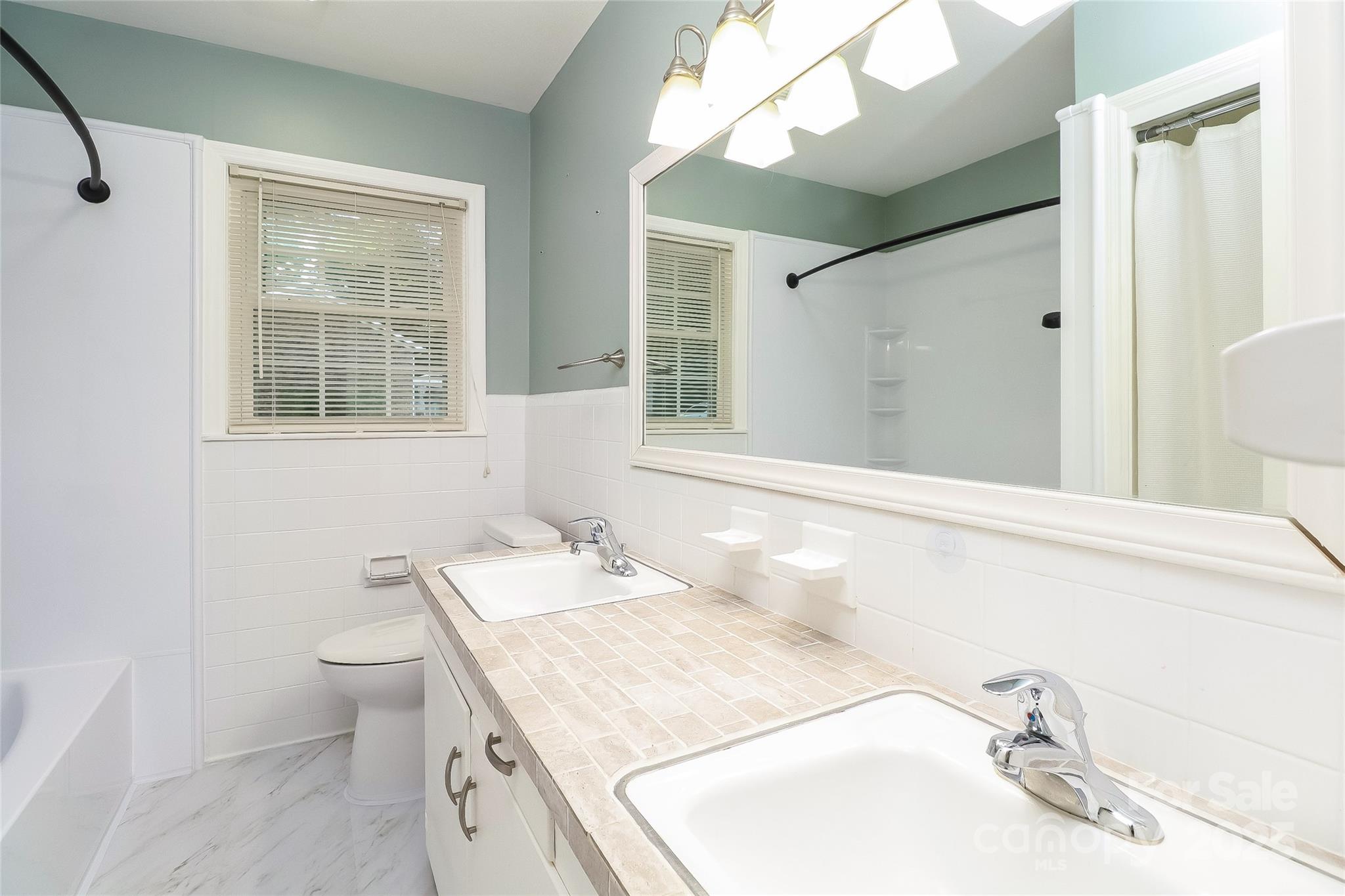 Lake View - Residential