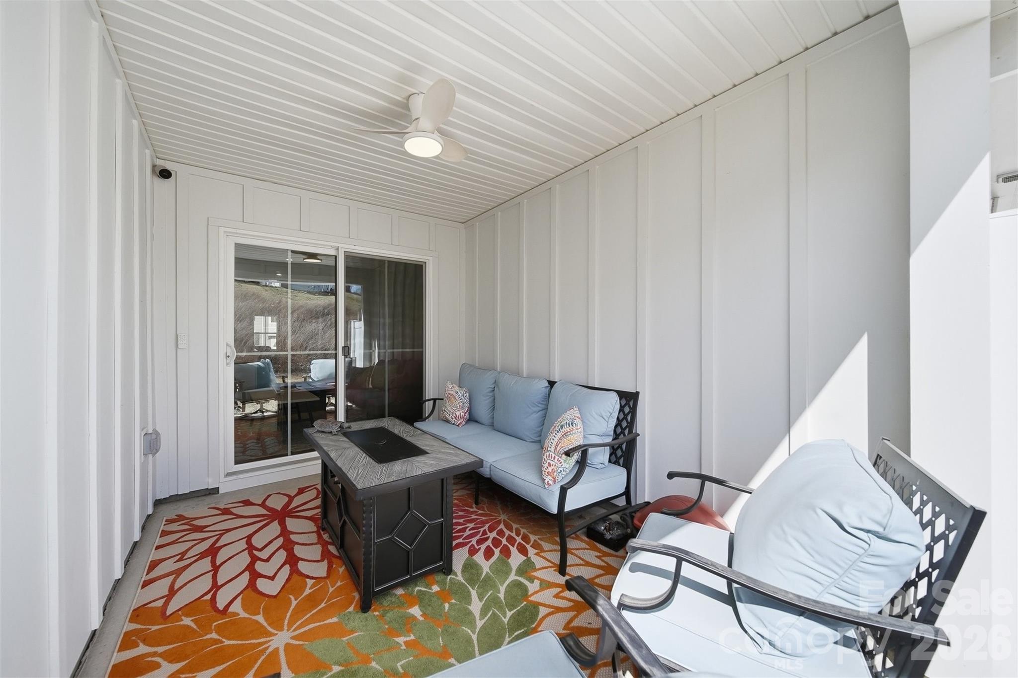 SMITH VILLAGE - Residential