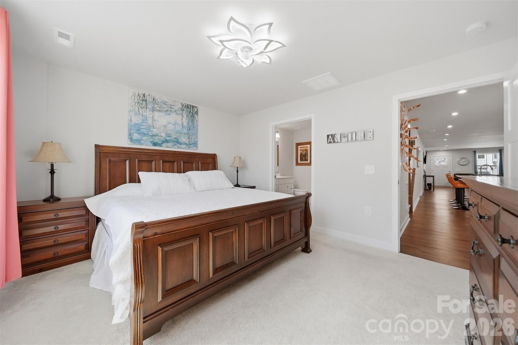 SMITH VILLAGE - Residential