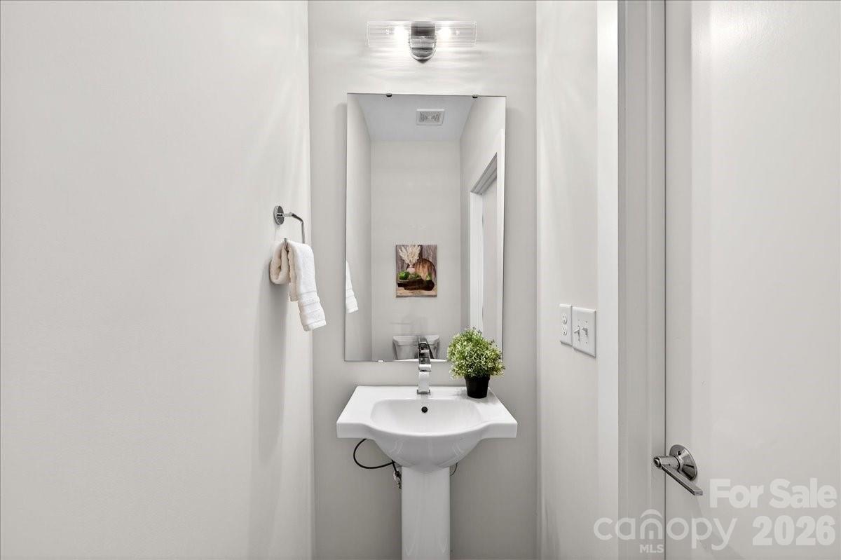 Bronson Square - Residential