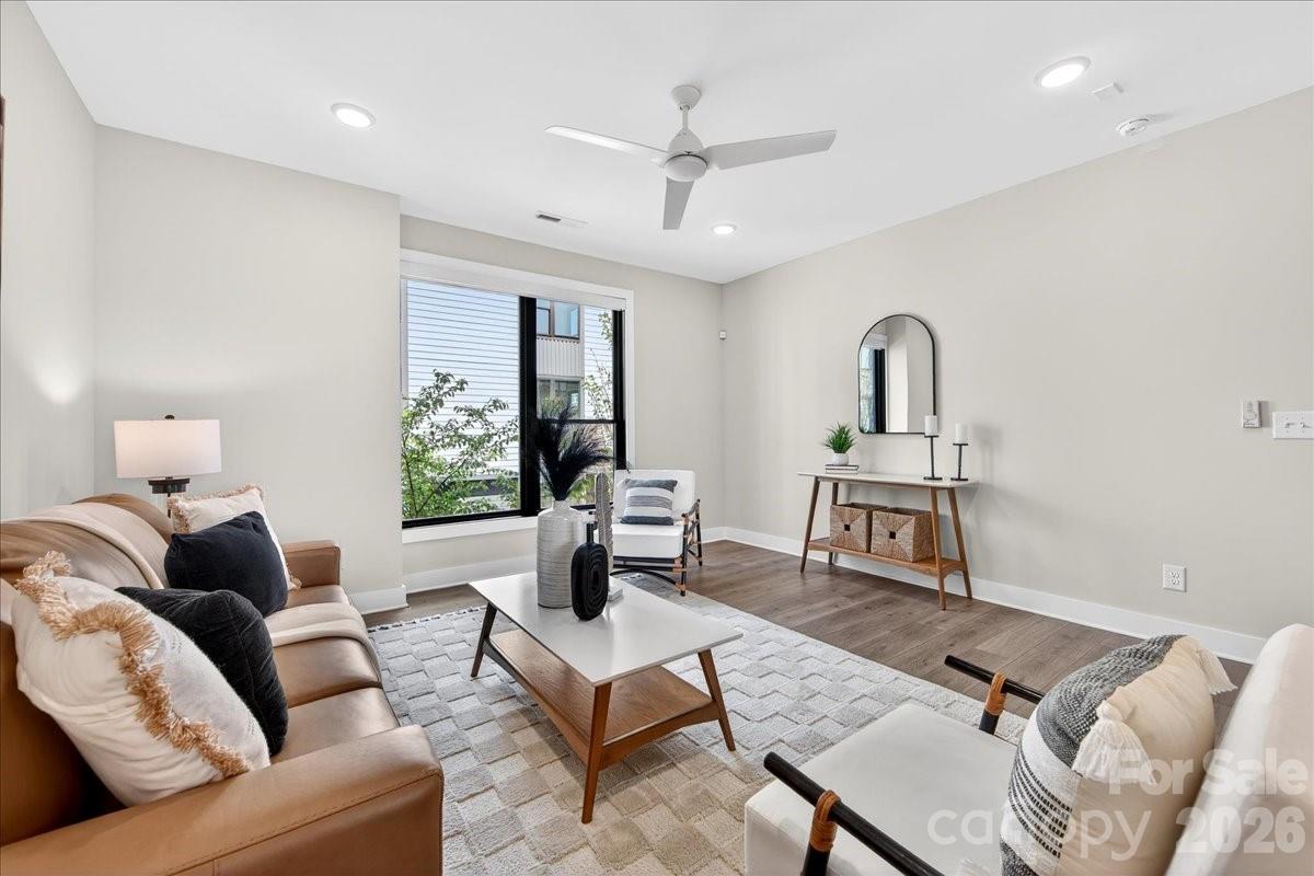 Bronson Square - Residential