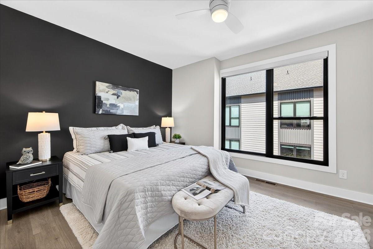 Bronson Square - Residential