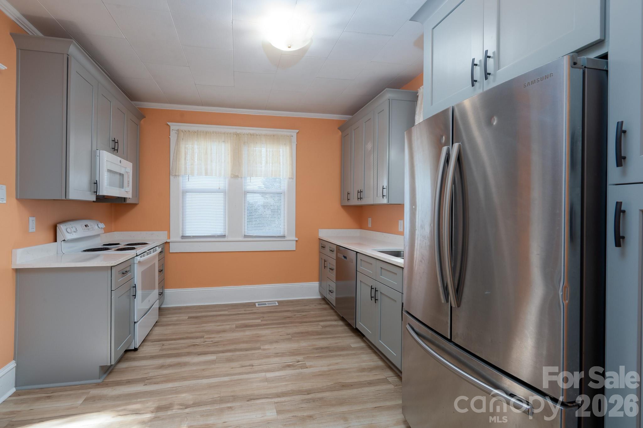 200 Martin Luther King Jr Avenue