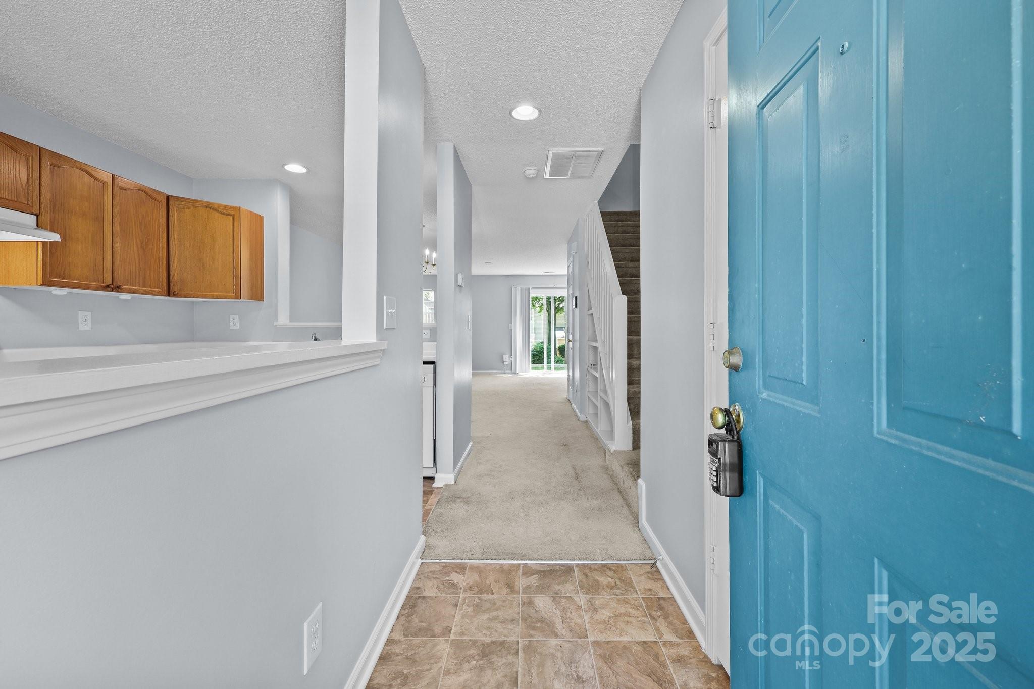 5724 Cougar Lane