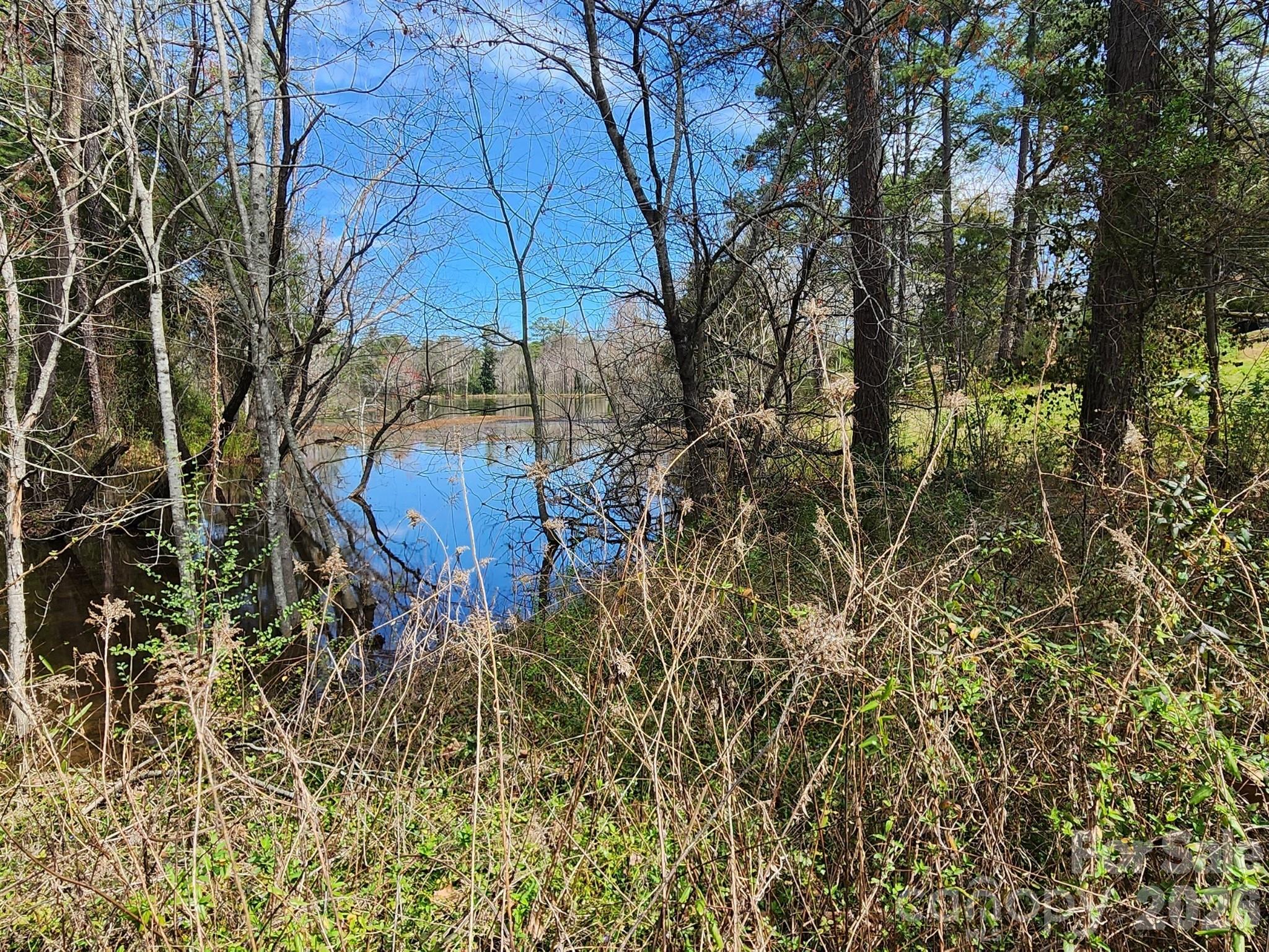 Country Club Estates - Land