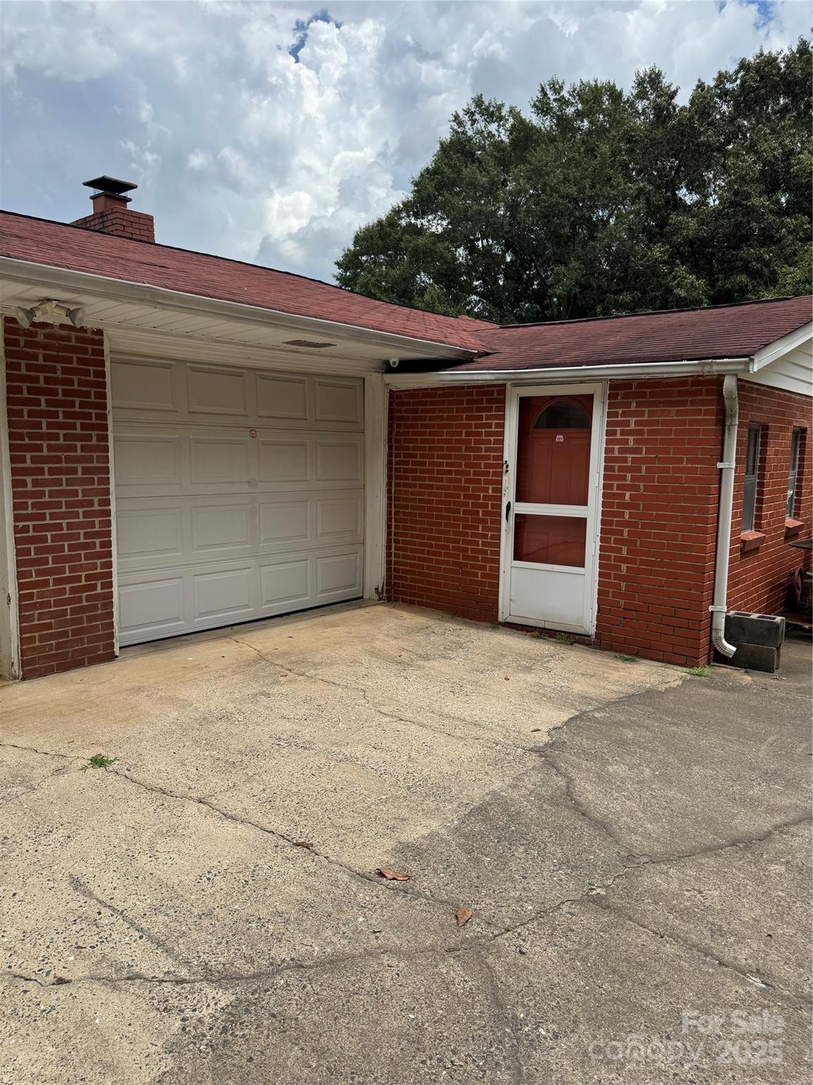 2338 Hoey Church Road