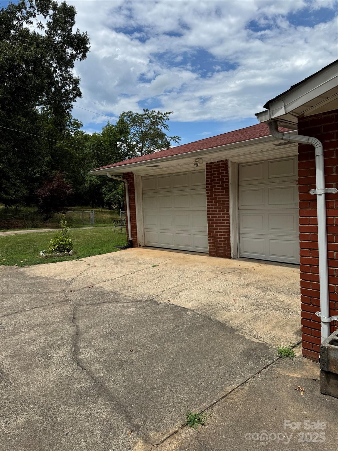 2338 Hoey Church Road