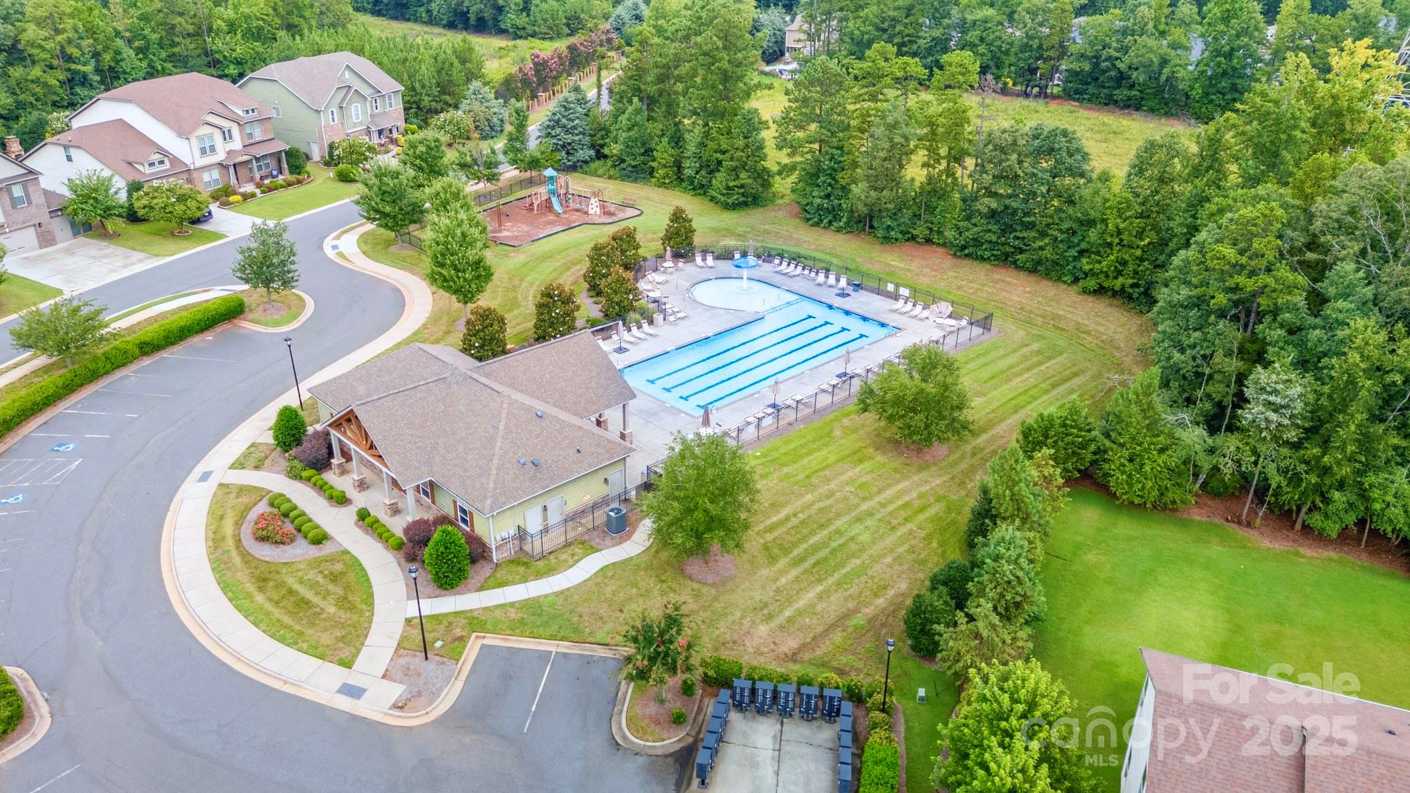 The Preserve At Riverchase - Residential