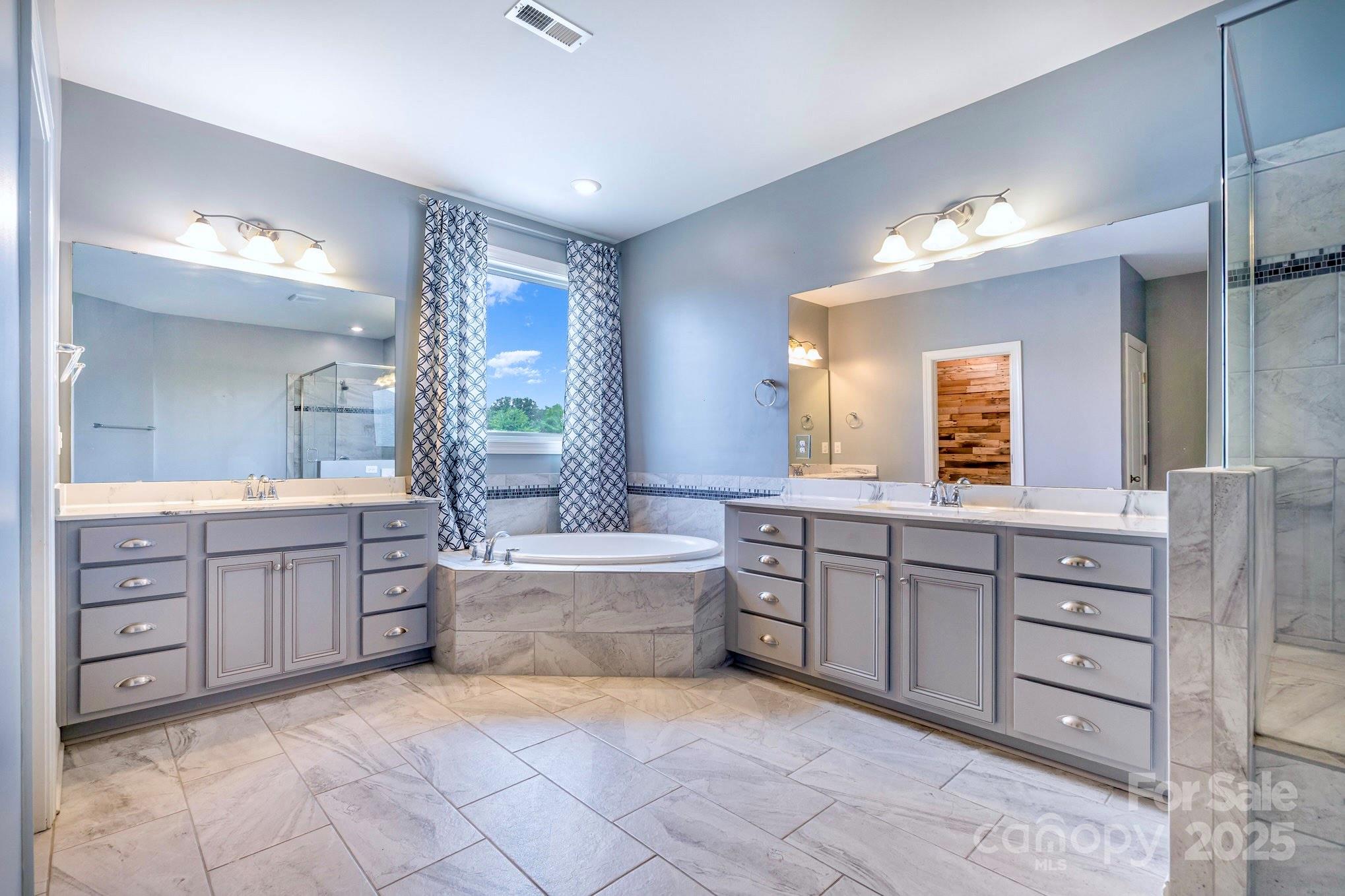 The Preserve At Riverchase - Residential